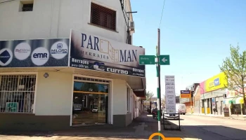 Herrajes Par-man Para Muebles Y Obras - Av. Dr. Benito De Miguel 499