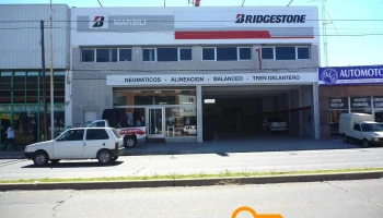 Marsili Neumaticos y Servicios - Av. Almafuerte 439