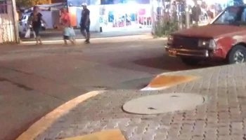 Paseo en La Feria - X5000Hnc Paseo en La Feria - X5000Hnc