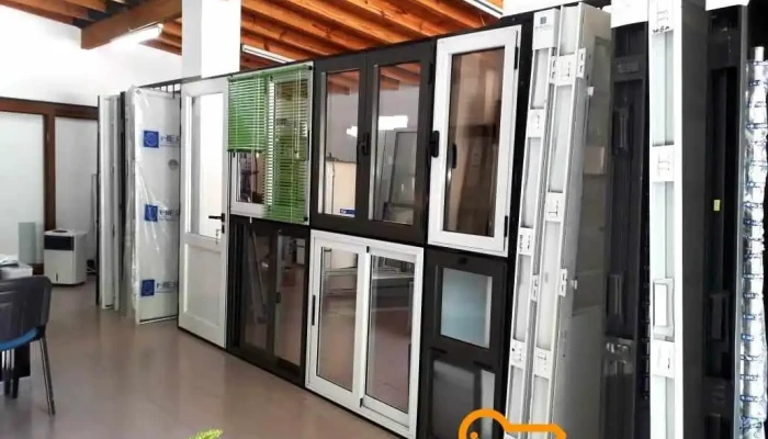 Aca Pukios Aberturas De Aluminio Y Mas Interior - Luján de Cuyo