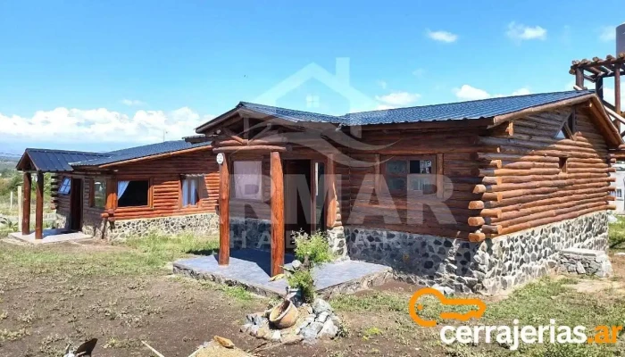 Armar Habitar Construccion De Cabanas De Troncos Del Propietario - Río Segundo