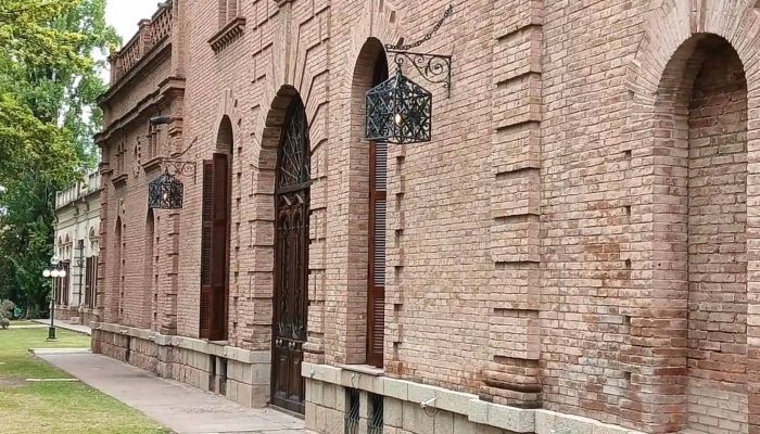 Bodega Y Cavas De Weinert -  Horario - Luján de Cuyo