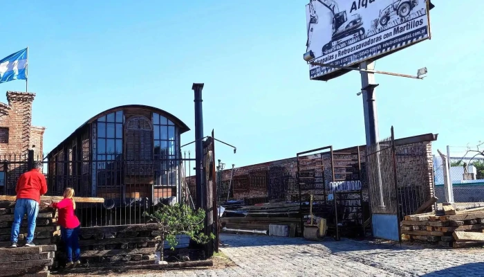 Brasca Y Brasca Srl -  Abierto Ahora - Villa Allende