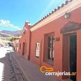 Casa De Te Y Hospedaje Cerro Negro Del Propietario - Tilcara