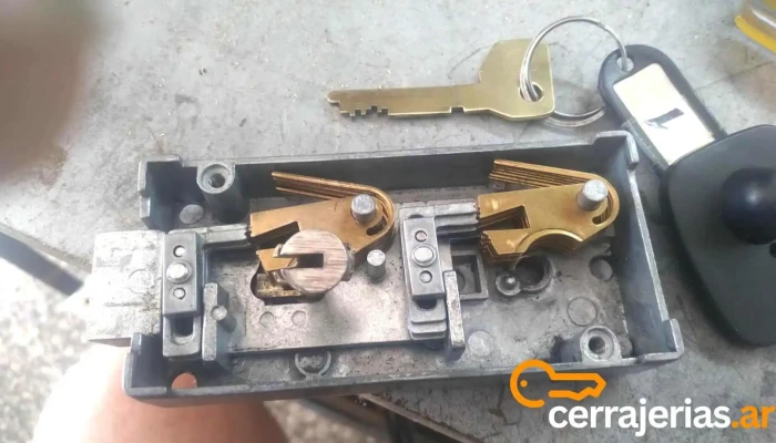 Cerrajeria Carlos Cerrajero Servicios 24 Horas Interior - Las Heras