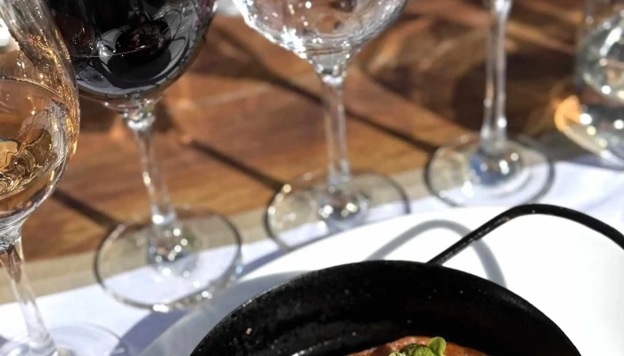 Clos De Chacras Bodega Y Restaurante Horario - Chacras de Coria