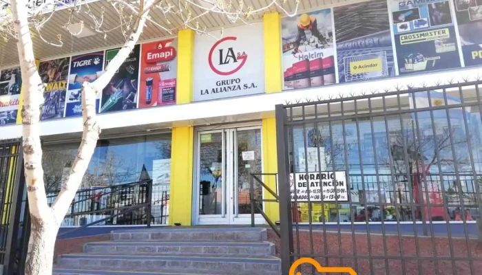 Corralon y ferreteria Grupo La Alianza S.a. - Mitre &