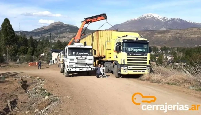El Picapedrero Patagonico. Ferreteria-corralon - Esquel