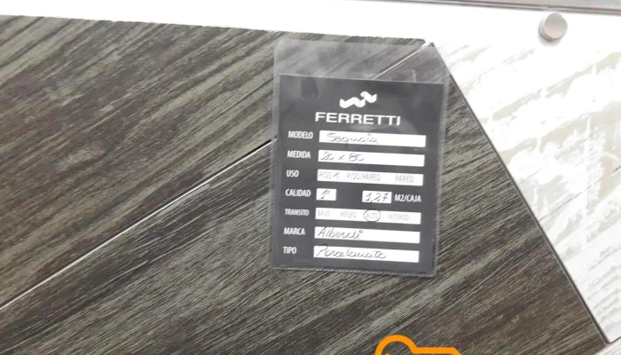 Ferretti Materiales -  Madera Contrachapada - Río Cuarto