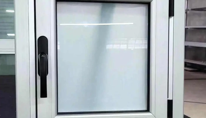 Hector Leon   Fabrica De Aberturas De Aluminios Y Vidrios Del Propietario - Cañada de Gomez