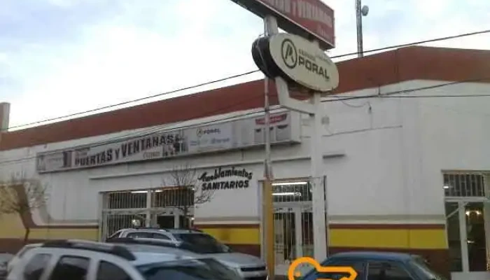 La Casa de las Puertas y Ventanas - Gral. Pico
