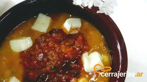 La Casa De Nelly En La Puerta -  Comida Y Bebida - La Puerta