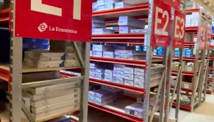 La Economica Interior - Villa Gdor. Galvez