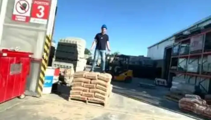La Economica Videos - Villa Gdor. Galvez