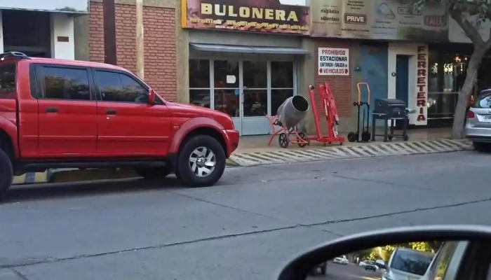 La Tuerca Bulonera - J5400Eij San Juan