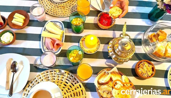 Los Arcabuceros Casa Hotel Boutique -  Comida Y Bebida - Tilcara