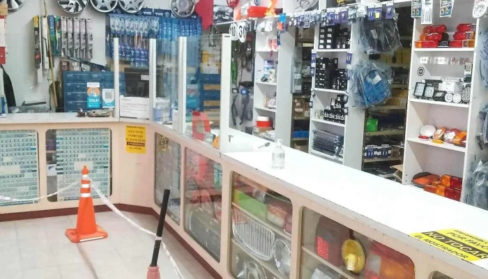 Martel Autopartes -  Interior - Villa Regina