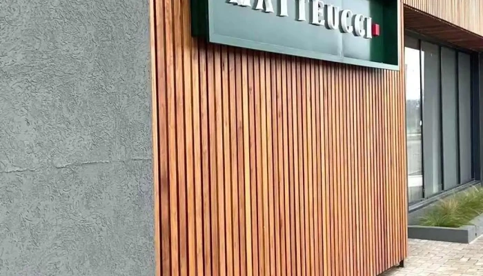 Matteucci Puertas Del Propietario - Malagueño
