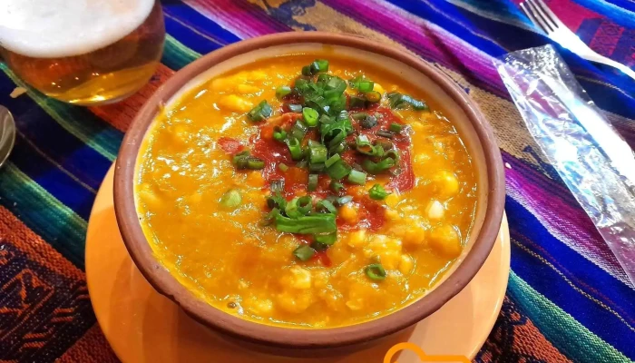 Nazareno Resto Bar -  Locro - Tilcara