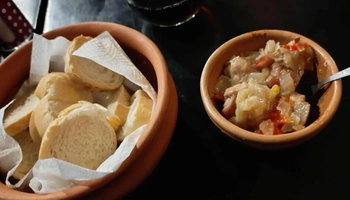 Nazareno Resto Bar -  Zona - Tilcara