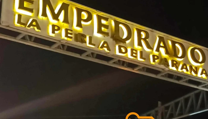 Parador El Tropezon Mas Recientes - Empedrado