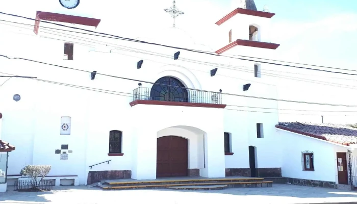 Parroquia Santiago Apostol Precios - Campo Quijano
