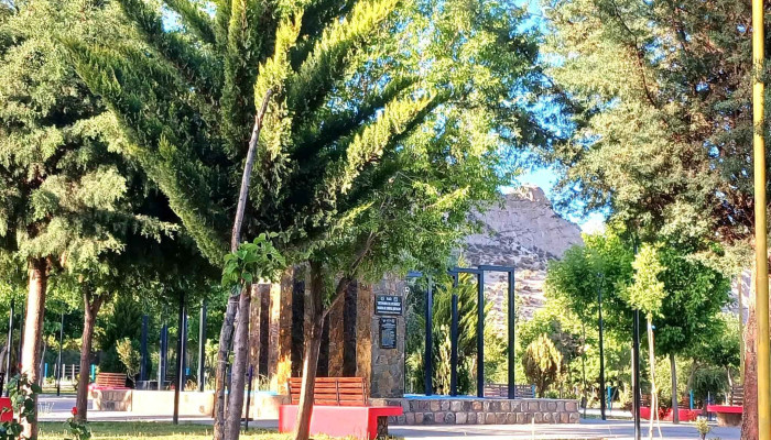 Plaza Puerta Corral Quemado -  Direccion - Puerta de Corral Quemado