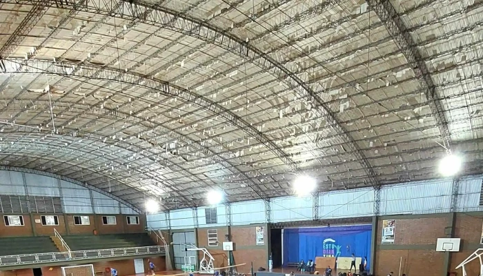 Polideportivo Municipal Fitti Kruse Catalogo - Wanda