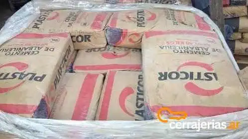 Polirubro Lo De Cami -  Interior - Mártires