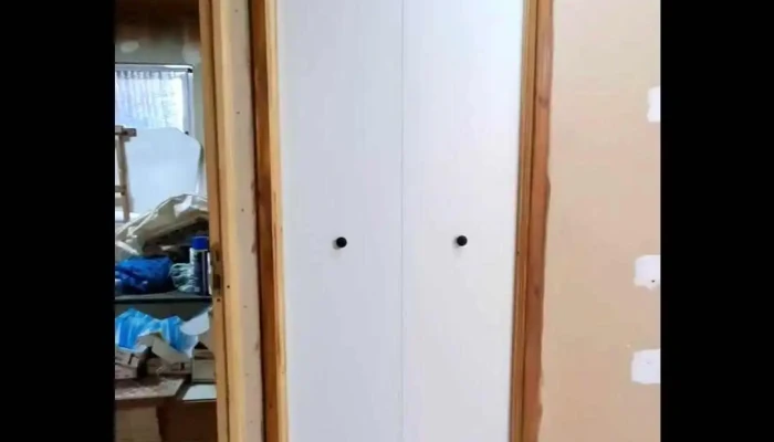puerta rebatible - Cdad. Autónoma De Buenos Aires
