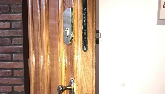 Puertacero -  Instagram - Caseros