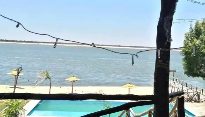 Puerto Yacarey -  Exterior - Itatí