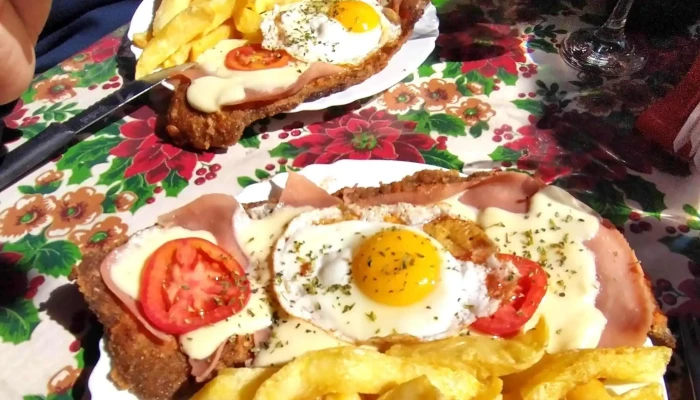 Restaurant Pinot -  Horario - Chicoana