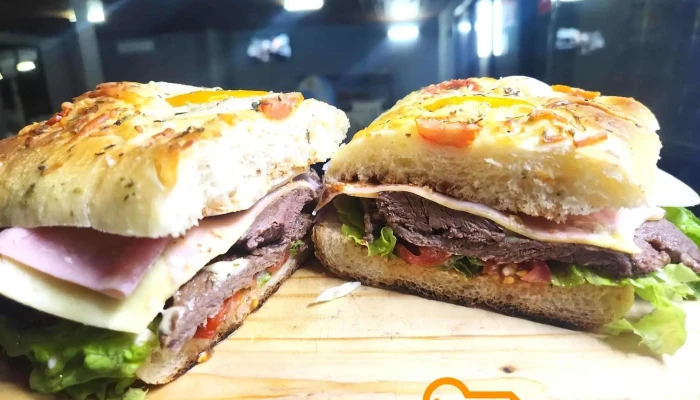 Restaurante Las Marias Comida Y Bebida - Alvear