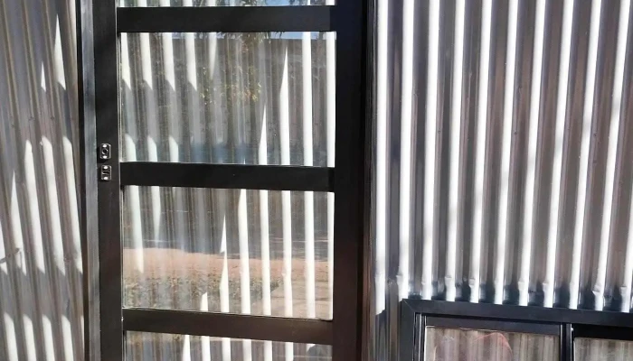 Rg Aberturas De Aluminio -  Videos - Sáenz Peña