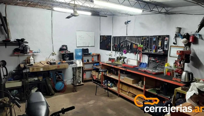 Taller Gh Motos - Hermoso Campo