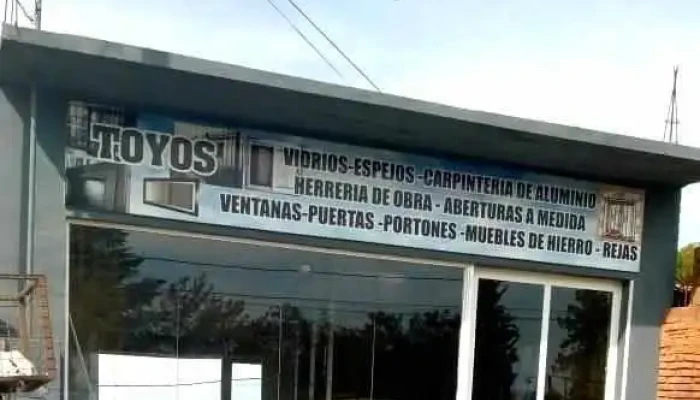 Toyos Vidrios - Carpintería Aluminio- Herrería de Obra - Villa Del Dique