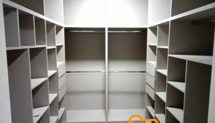 Tubero Maderas y Muebles - San Lorenzo