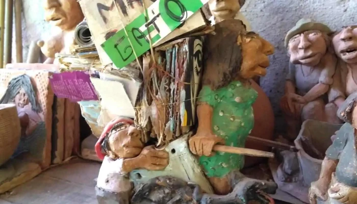 Utama Taller De Ceramica Y Pintura De Haro Galli -  Escultura - Tilcara