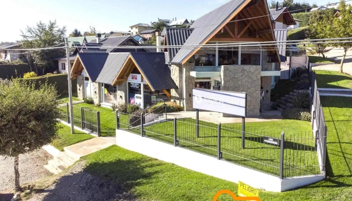 Vuelta de Tuerca - San Carlos De Bariloche